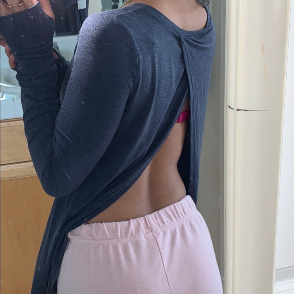 GapFit longsleeve backless T